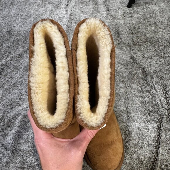 Ugg Classic Tall Sheepskin Boots Sz 6/37 - Picture 7 of 10